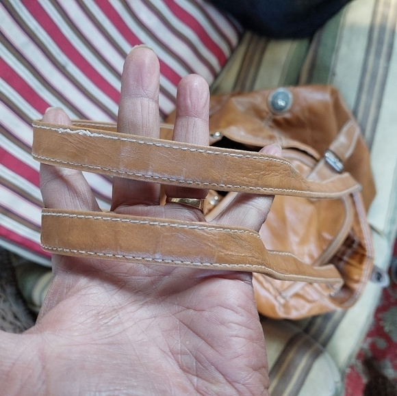 Capezio Butterscotch Large Handbag/Purse - Picture 9 of 14